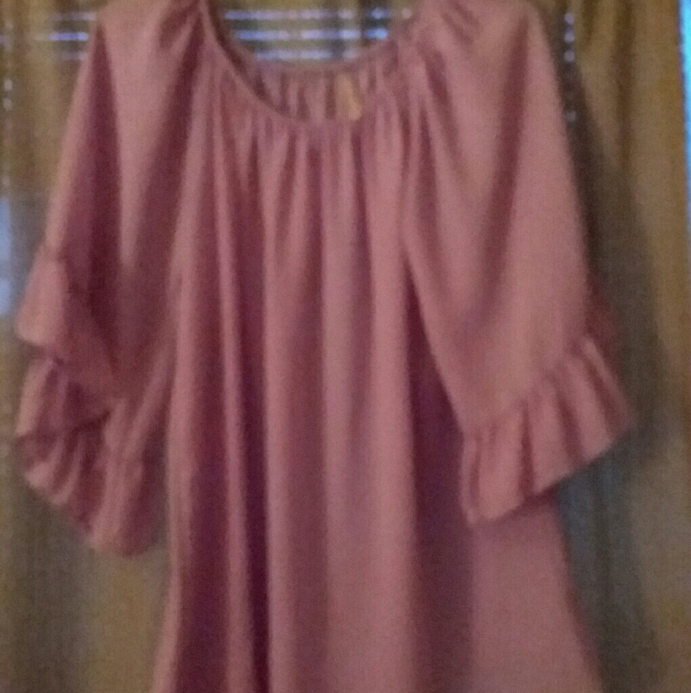 EMMA ROSE GORGEOUS TUNIC TOP, SIZE SMALL